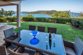La Bella Waters 1 Wide Reaching Ocean Views And Buggy, Hamilton Island